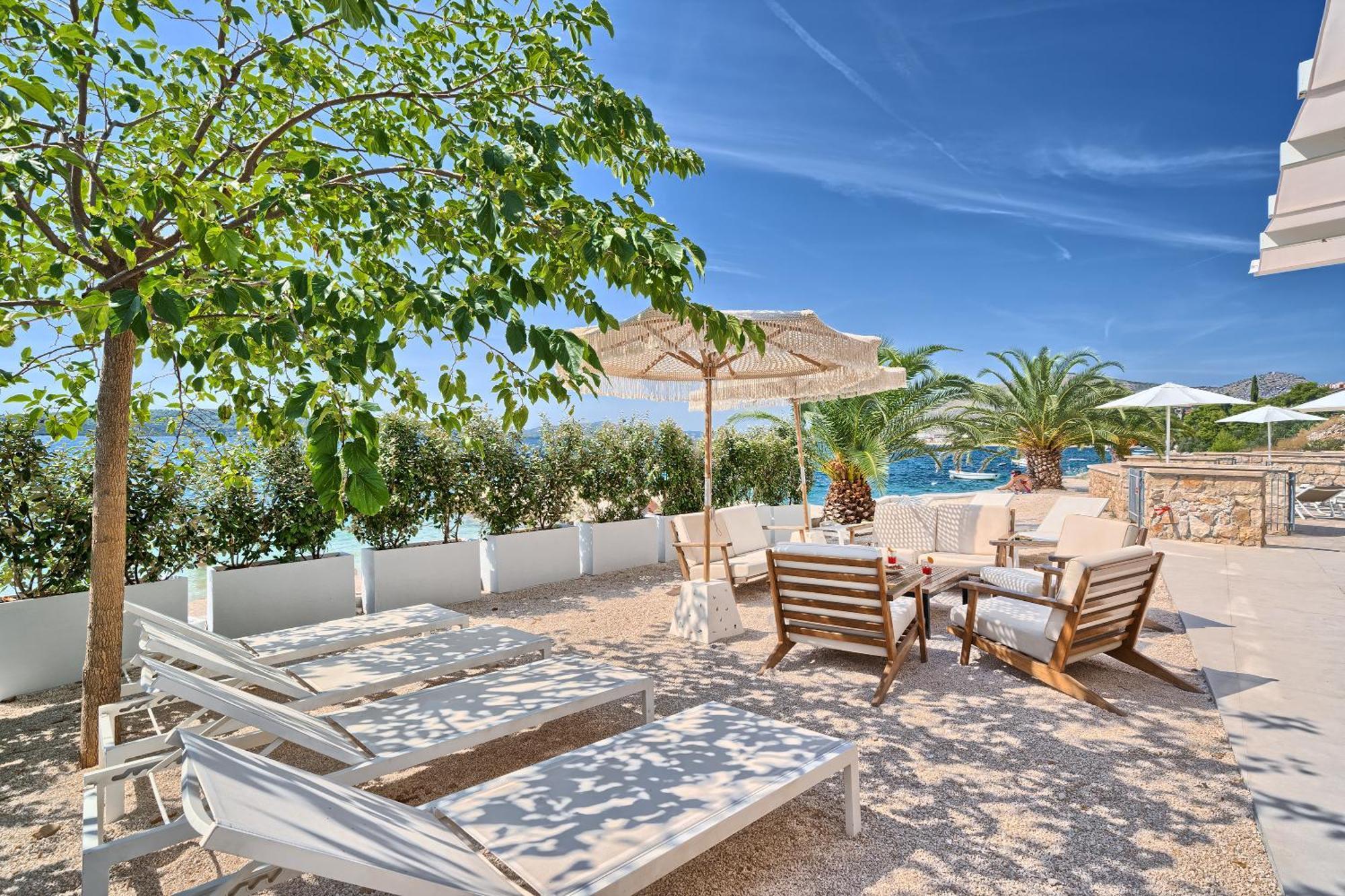 Livingstone Beach House Trogir Exterior photo