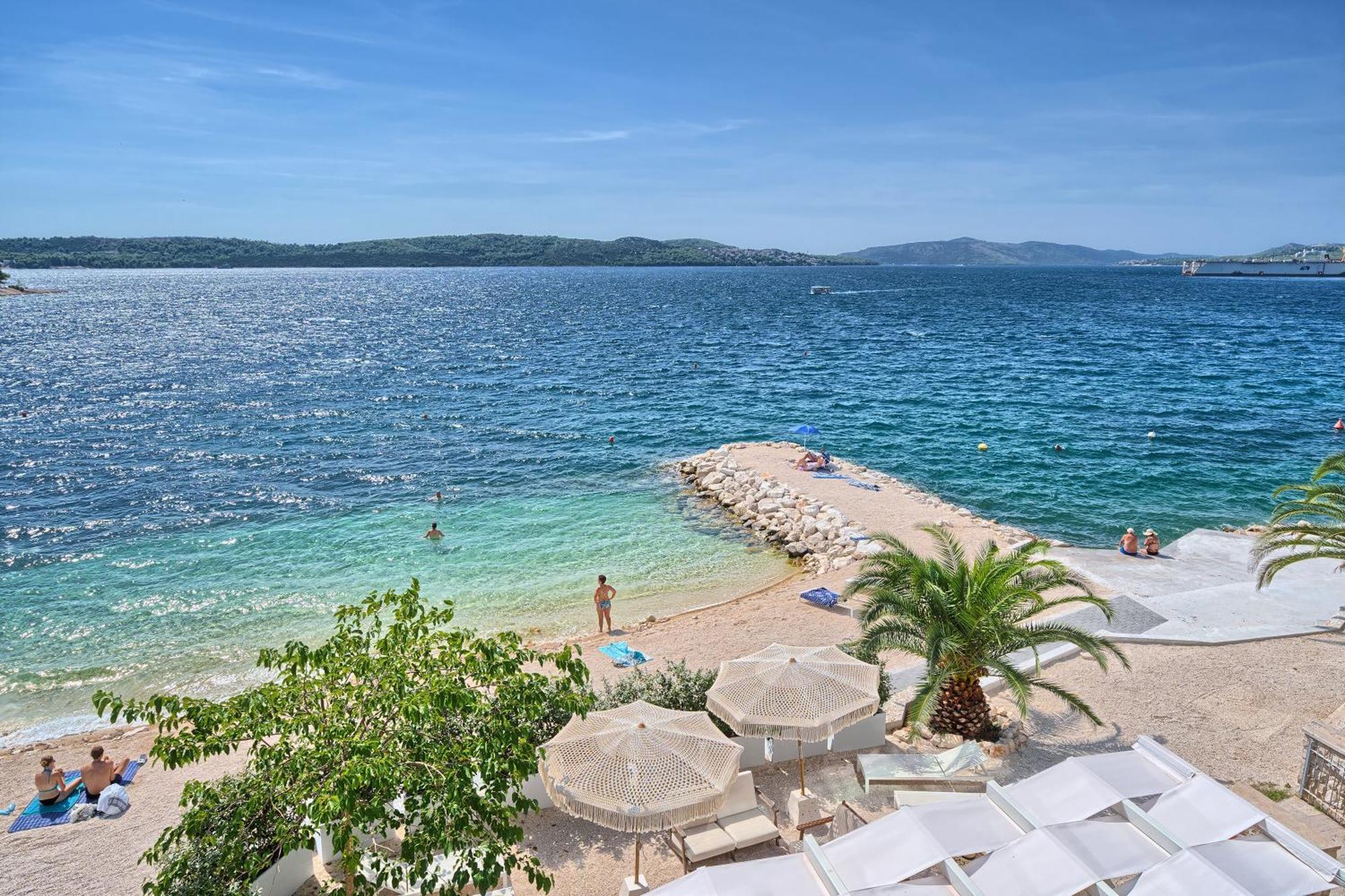 Livingstone Beach House Trogir Exterior photo