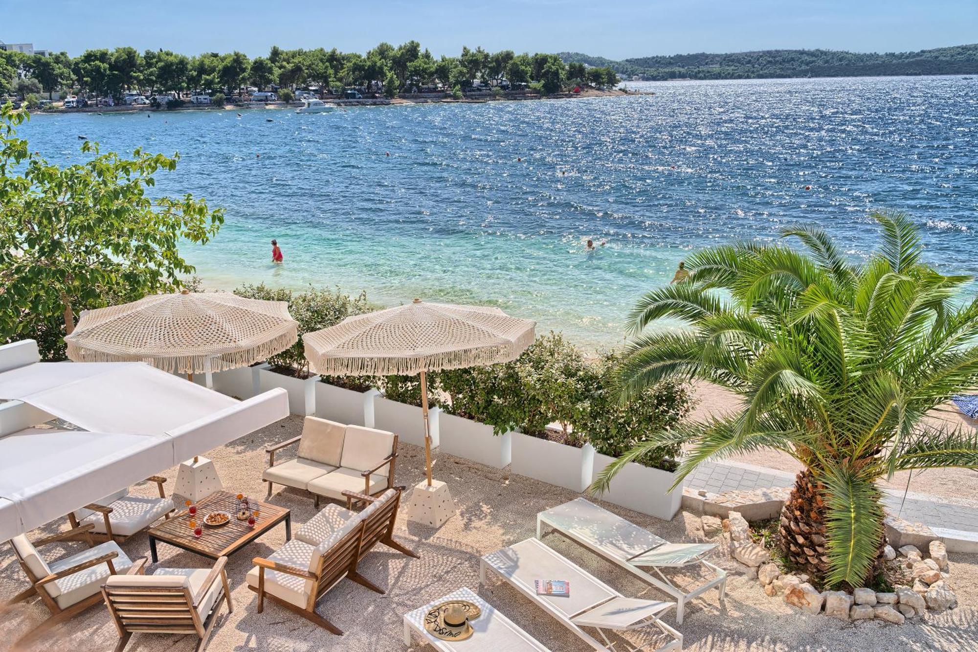 Livingstone Beach House Trogir Exterior photo