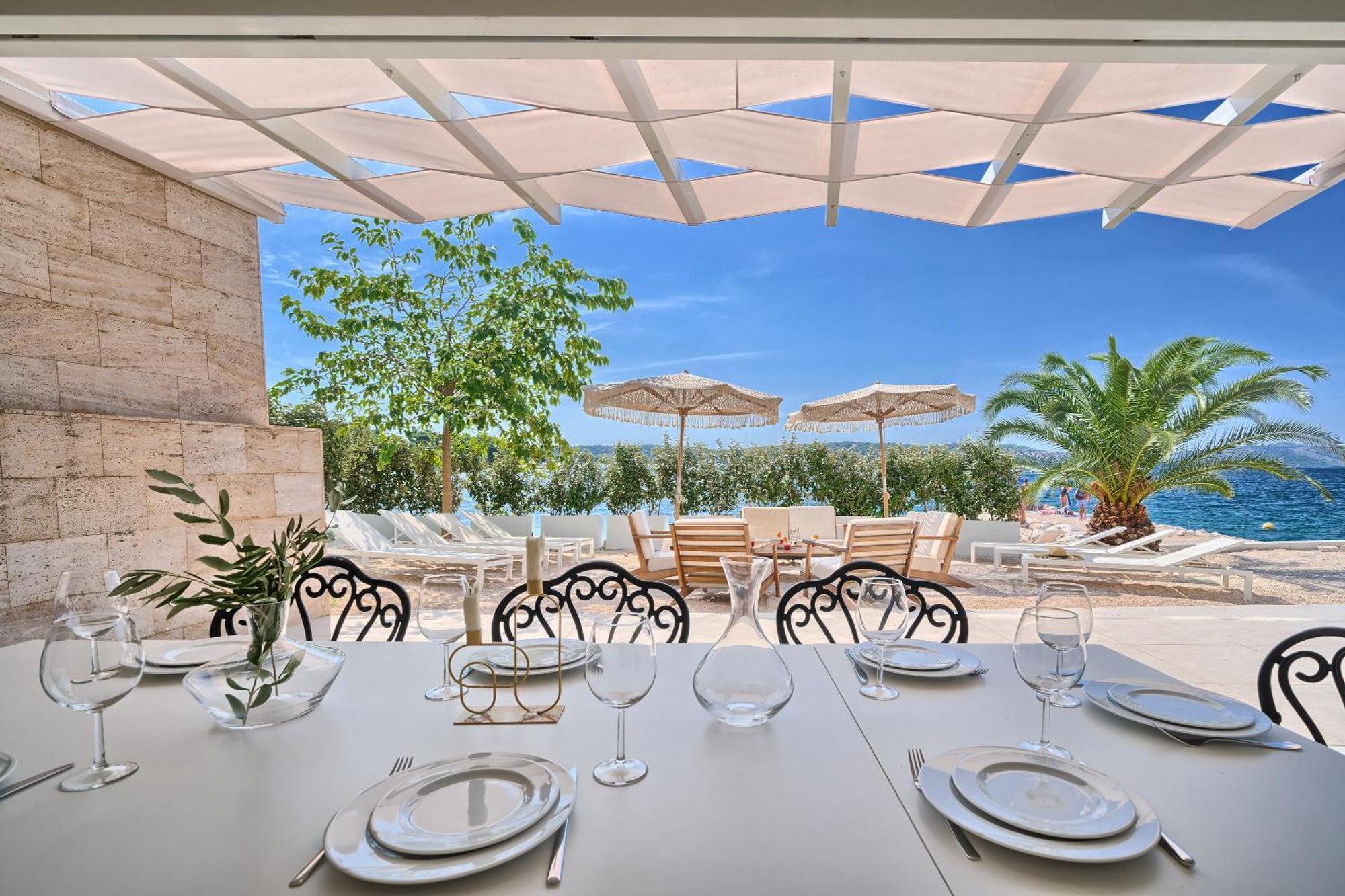 Livingstone Beach House Trogir Room photo