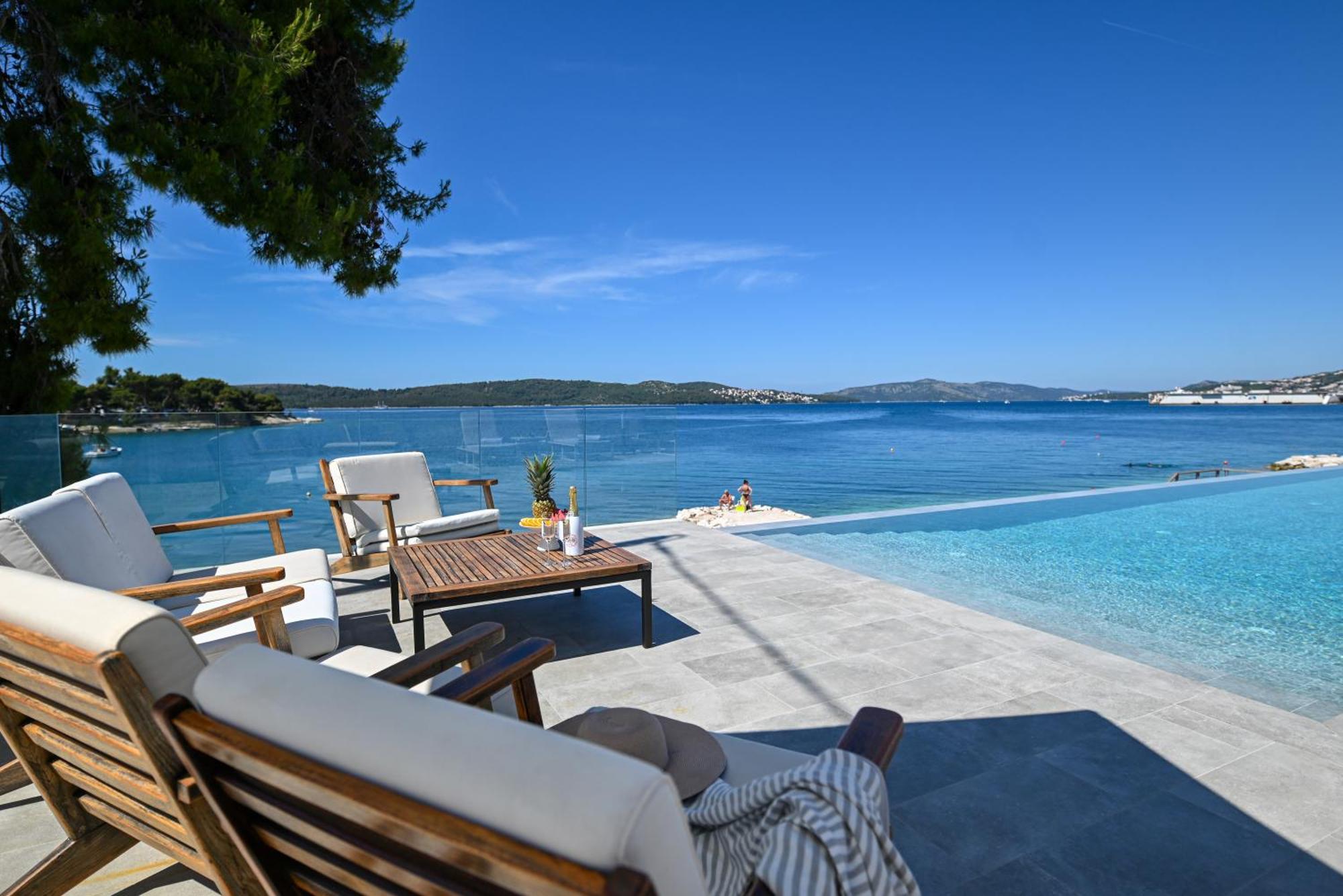 Livingstone Beach House Trogir Exterior photo